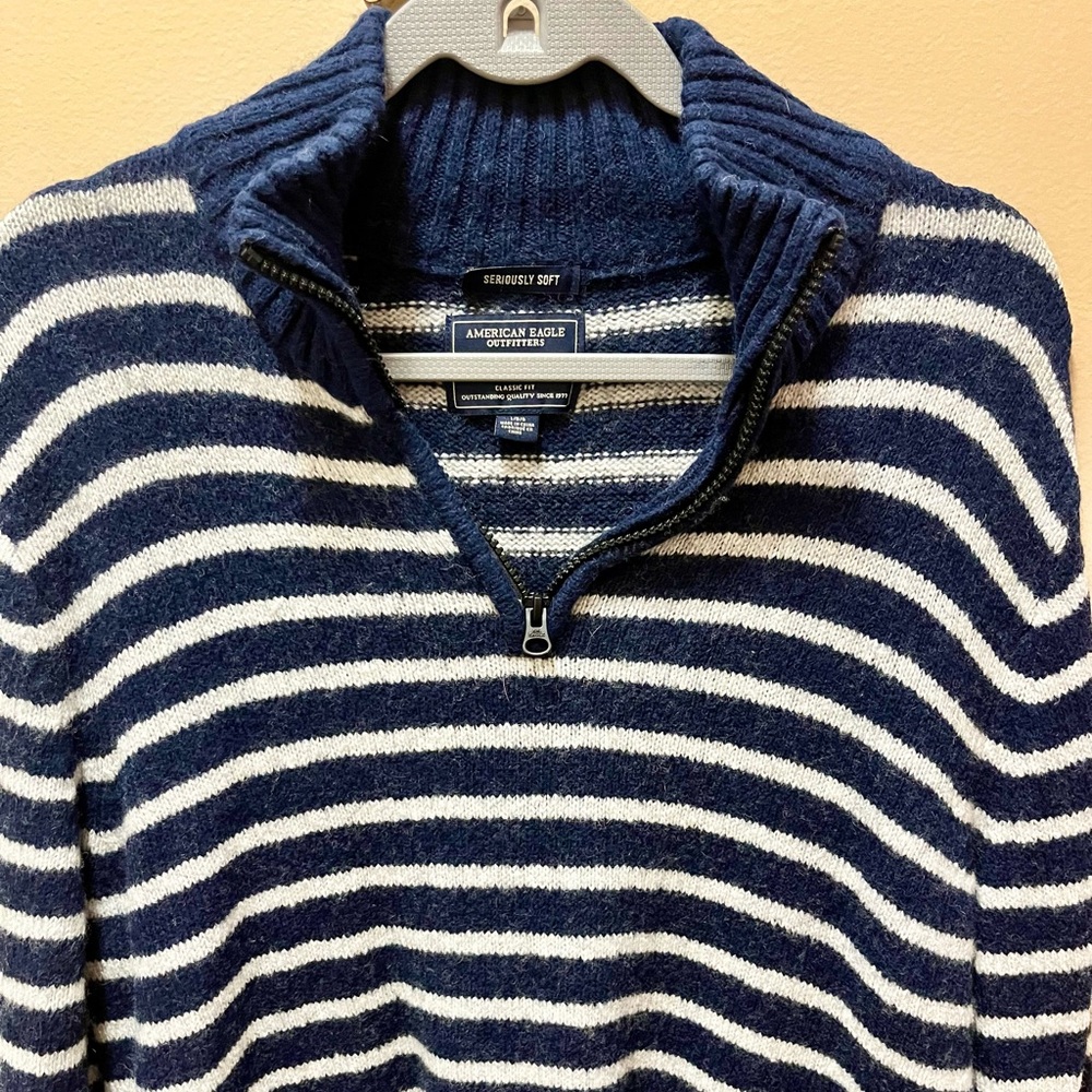 American Eagle Men’s Striped Sweater Size Large - Picture 2 of 7